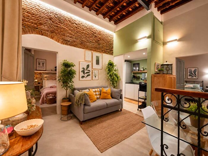 Appartamento trilocale in affitto in Via Francesco Petrarca, Centro Città, Genova