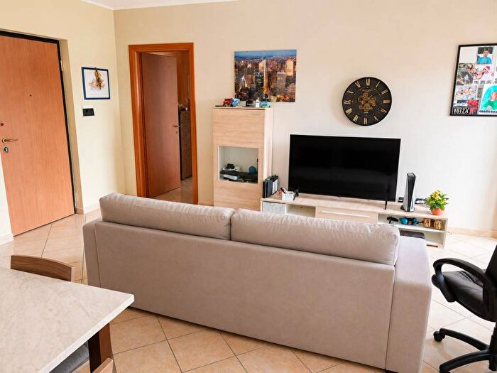 Appartamento trilocale in affitto in Via Francesco Cirio, Corso Savona Trincere, Asti