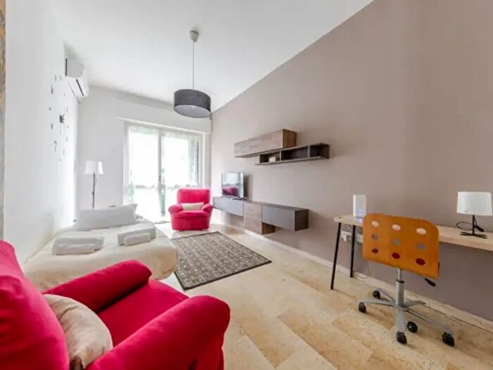 Appartamento bilocale in affitto in Via Taranto, Milano