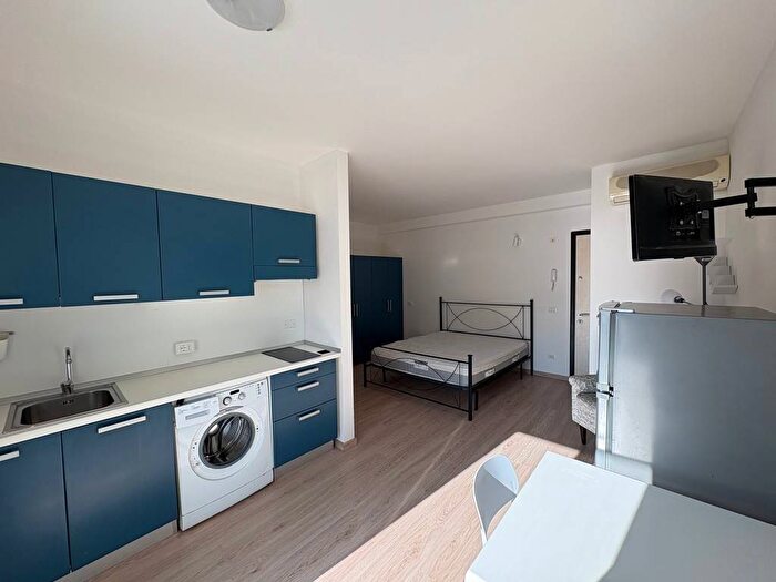 Appartamento monolocale in affitto in Via Cristoforo Colombo, Via Colombo, Piacenza