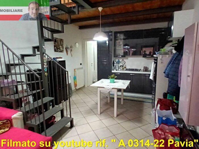 Appartamento bilocale in affitto in correnti, Centro Storico, Pavia