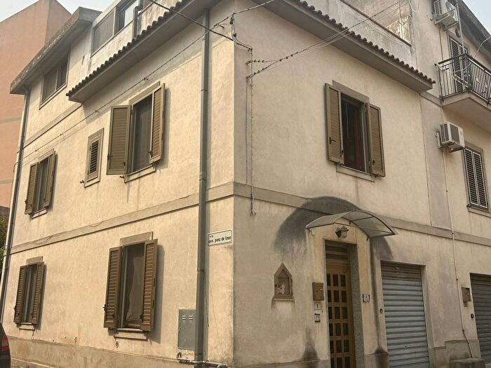 Casa con 5 locali in vendita in Via Principe di Piemonte, Centro, Monforte San Giorgio