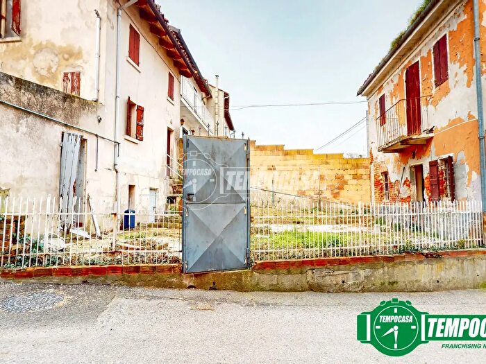 Casa trilocale in vendita in Mirabello Monferrato