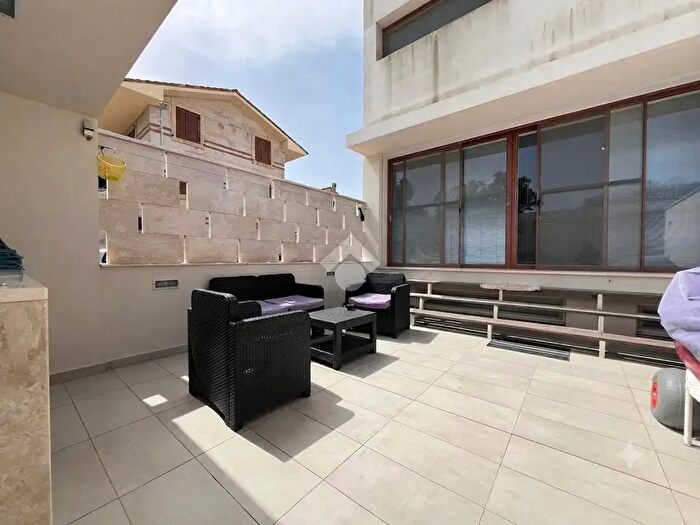 Casa trilocale in vendita in Via Vittorio Bottego, Oristano
