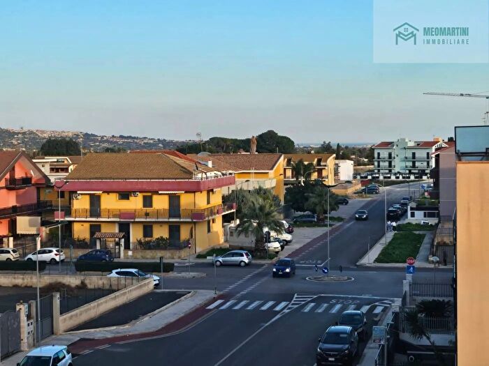 Appartamento quadrilocale in affitto in Viale Filippo Turati Floridia Sr, Floridia