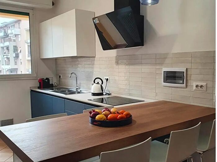 Appartamento con 5 locali in vendita in Firenze