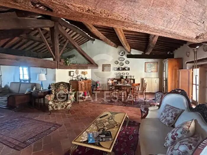 Appartamento con 6 locali in vendita in Via di San Donato, Montepulciano