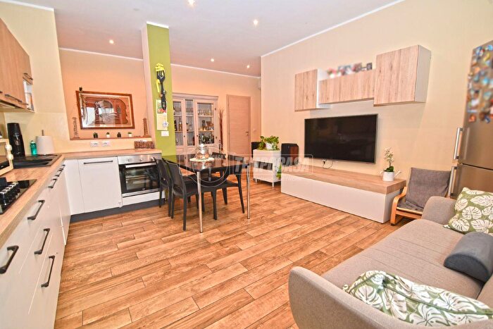 Appartamento trilocale in vendita in Via Torino, Brandizzo