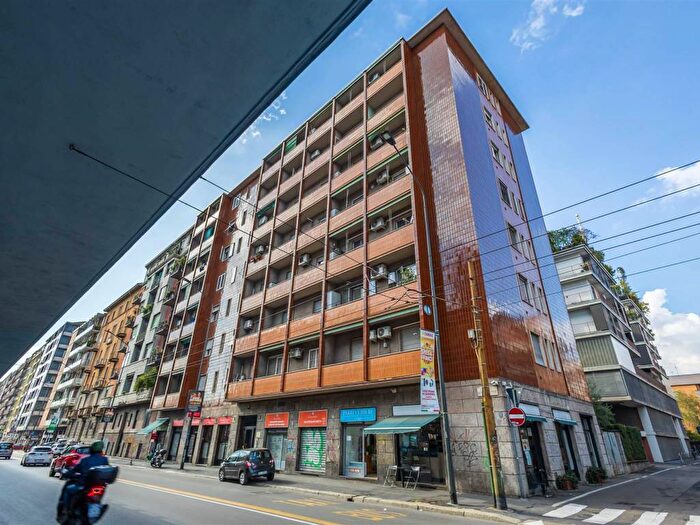 Appartamento bilocale in affitto in VIALE MONTE CENERI, Ghisolfa Mac Mahon, Milano
