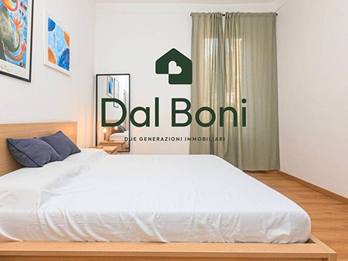 Appartamento trilocale in affitto in Via San Vincenzo, San Vincenzo, Genova