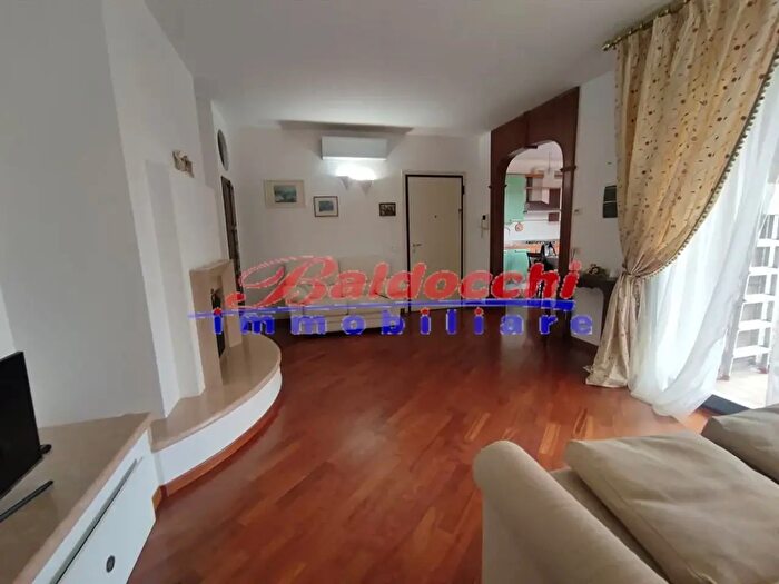 Appartamento trilocale in affitto in Fano