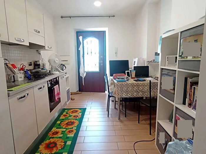 Appartamento bilocale in vendita in Via Fontana Candida, Roma