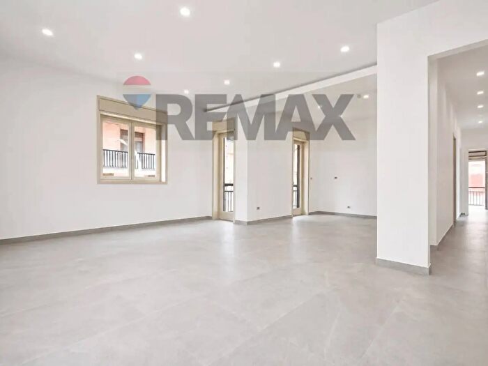 Appartamento quadrilocale in vendita in Via Silva, Belpasso