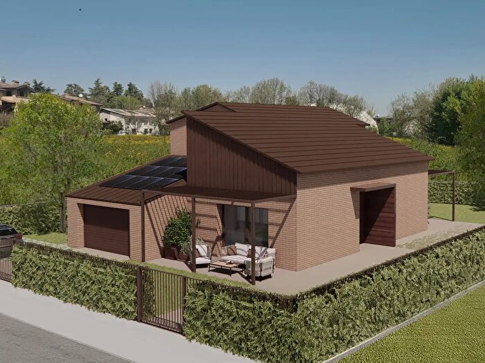 Casa con 6 locali in vendita in Reggio Emilia