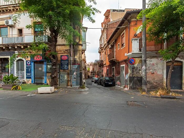 Appartamento monolocale in vendita in Via Daniele, Catania