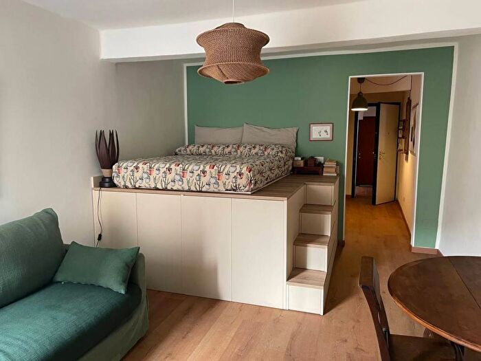 Appartamento bilocale in affitto in Borgo delle Colonne, Centro Storico, Parma