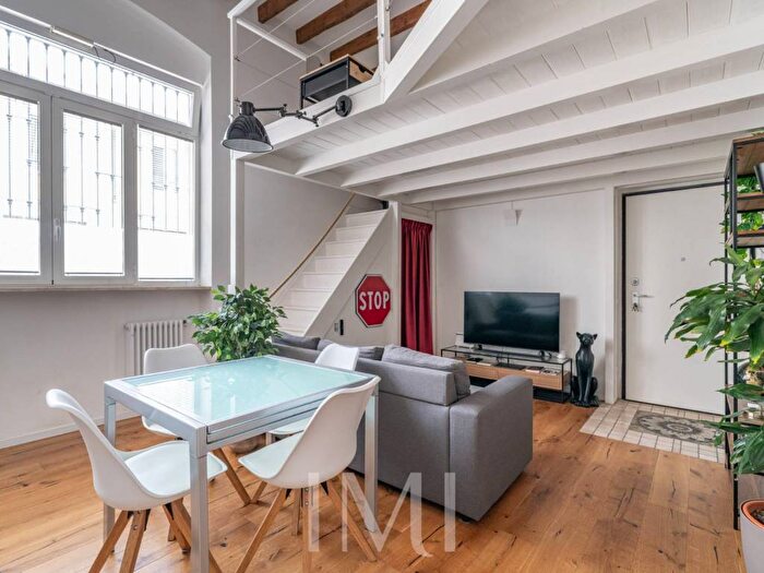 Appartamento trilocale in affitto in Via Ambrogio Binda, Barona, Milano