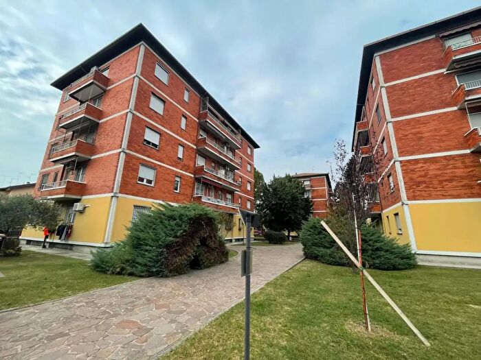 Appartamento bilocale in vendita in Via Trieste, Segrate