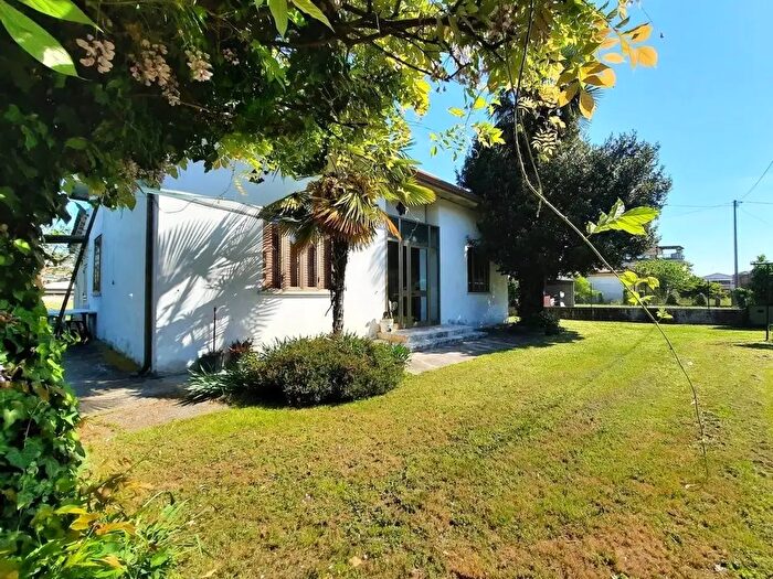Casa con 5 locali in vendita in Martellago