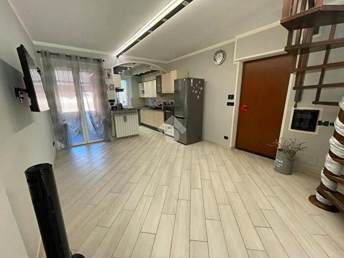 Appartamento quadrilocale in vendita in Via XXV Aprile, Rivalta Di Torino