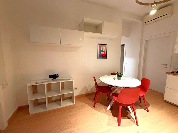 Appartamento bilocale in affitto in Piazza Po, Dezza, Milano