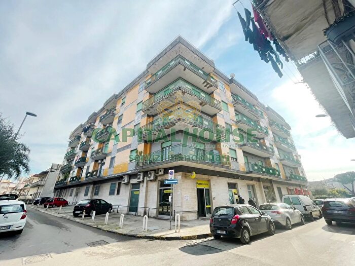 Appartamento con 5 locali in vendita in Pomigliano DArco