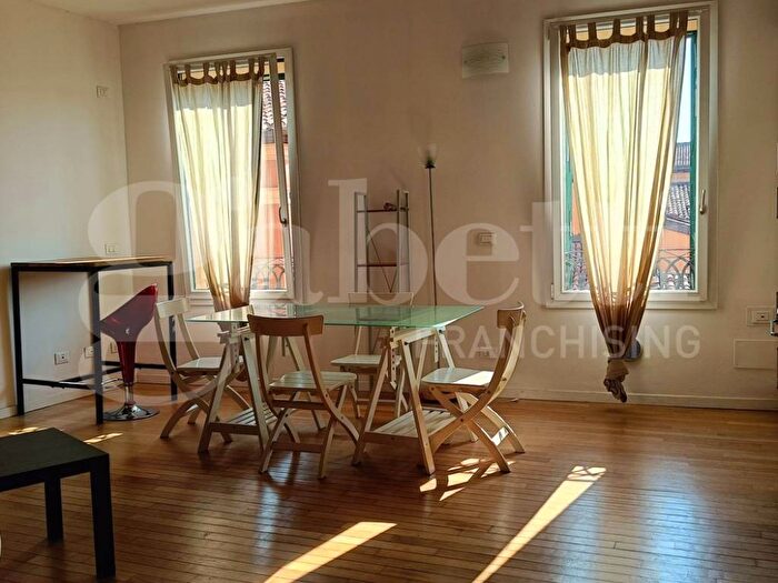 Appartamento monolocale in affitto in VIA D'AZEGLIO, Saragozza dentro le Mura, Bologna