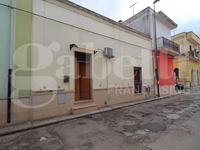 Casa trilocale in vendita in Via Bevagna, Manduria