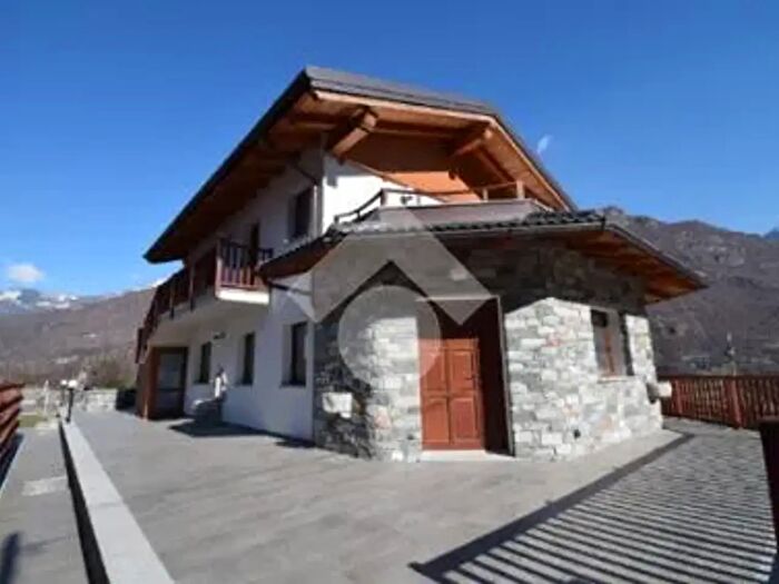 Appartamento quadrilocale in vendita in Fraz Branchet, Pontey