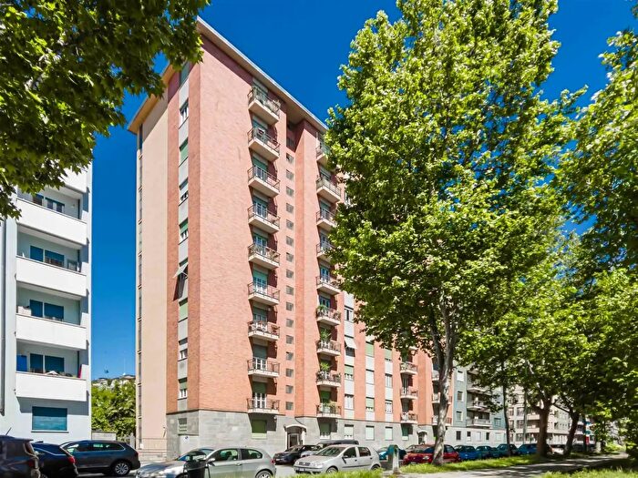 Appartamento quadrilocale in vendita in Corso Monte Cucco, Torino