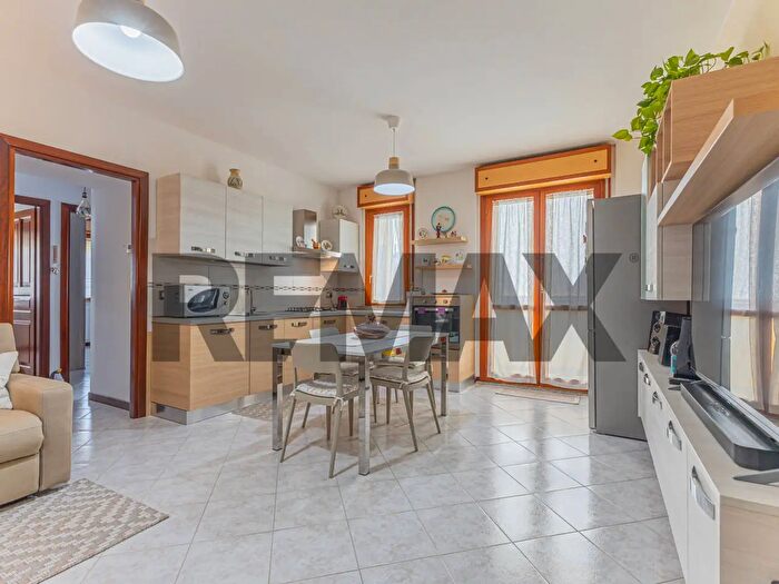 Appartamento trilocale in vendita in Via Nurra, Sassari