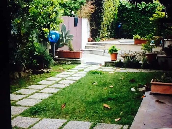 Casa con 9 locali in affitto in Roma