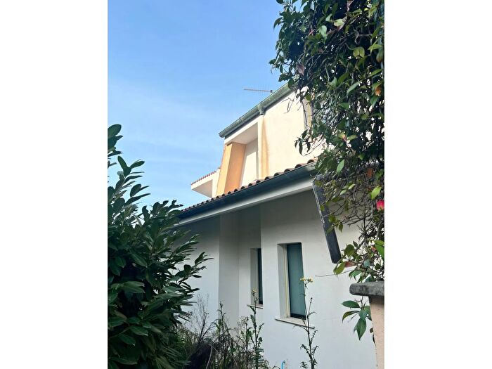 Casa con 5 locali in vendita in Via dellEquinozio, Guidonia Montecelio