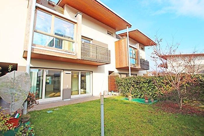 Casa con 5 locali in affitto in via calvetti, Canovine, Bergamo