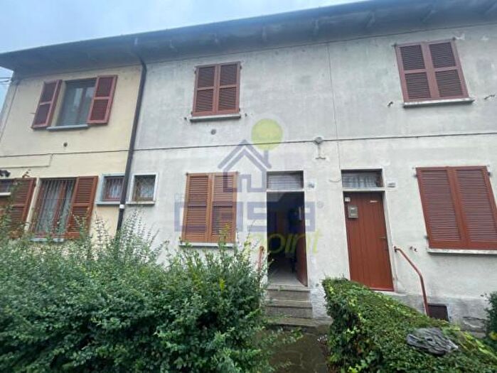 Appartamento trilocale in vendita in Via Isonzo, Casalpusterlengo