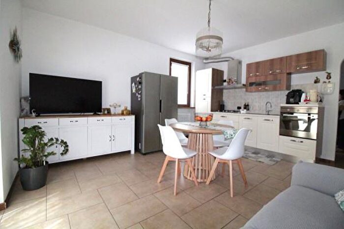 Appartamento monolocale in vendita in Piazza San Lorenzo, Veniano