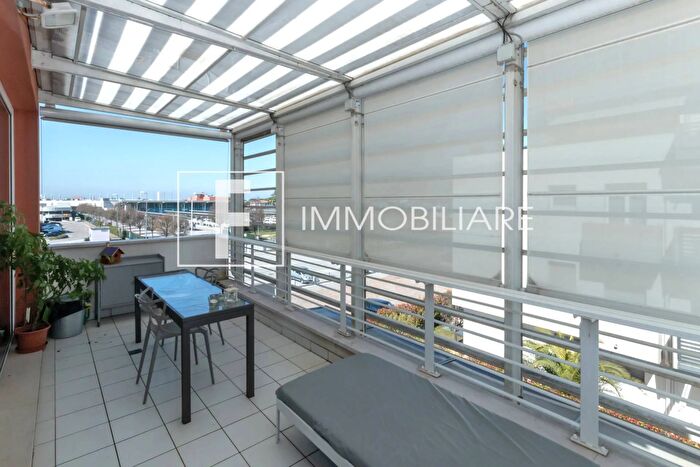 Appartamento con 6 locali in vendita in Piazza Drago, Jesolo