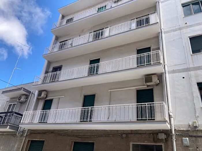 Appartamento quadrilocale in vendita in Via Settimio Severo, Brindisi
