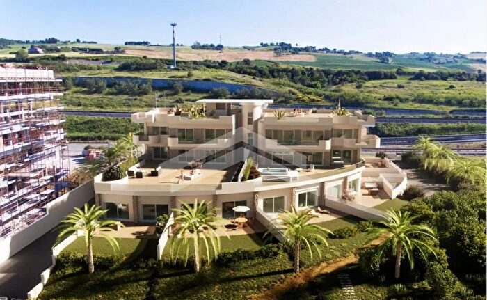 Appartamento trilocale in vendita in Lungomare Nord, Termoli