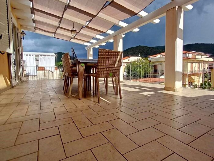 Appartamento quadrilocale in affitto in Via Beato Simeone, Santa Maria, Castellabate