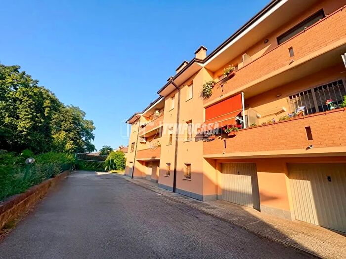 Appartamento trilocale in vendita in Via della Foglia B, Ferrara