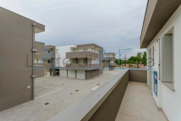 Casa quadrilocale in vendita in SantAngelo di Piove di Sacco, SantAngelo Di Piove Di Sacco