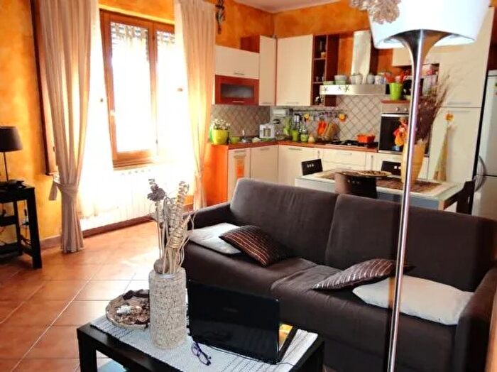 Appartamento trilocale in vendita in Via II Giugno a Certaldo Firenze, Certaldo