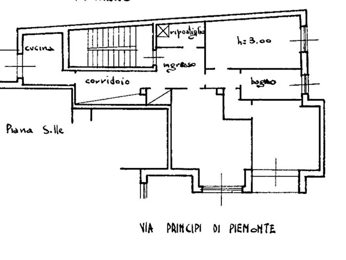 Appartamento quadrilocale in affitto in Via Principi di Piemonte, Centro, Bra
