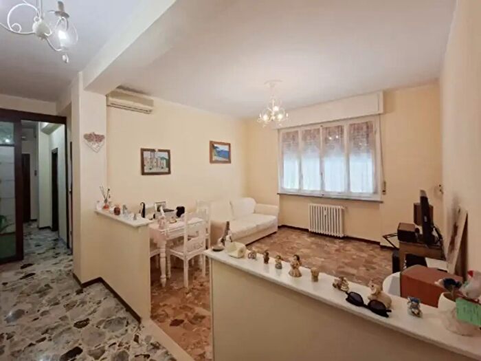 Appartamento trilocale in vendita in Via Alberto Franchetti, Parma