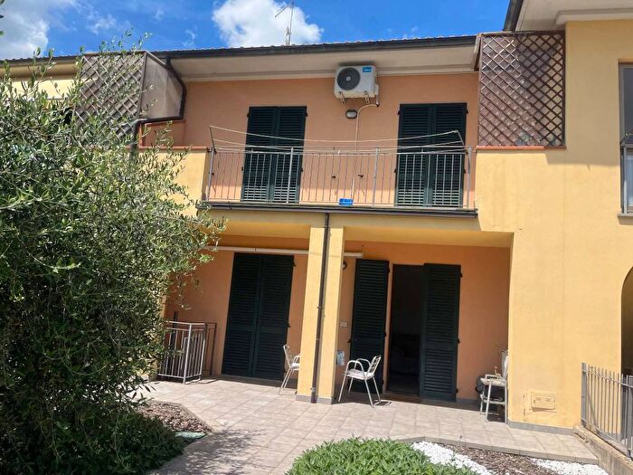 Appartamento trilocale in affitto in Civitella in Val di Chiana