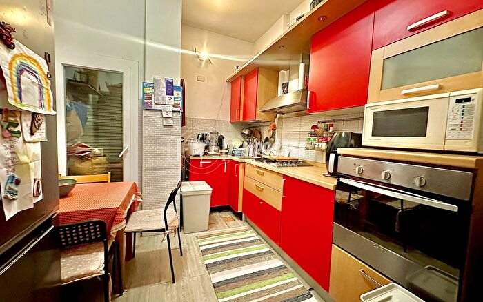 Appartamento bilocale in vendita in Via della Solidarietà, Rozzano