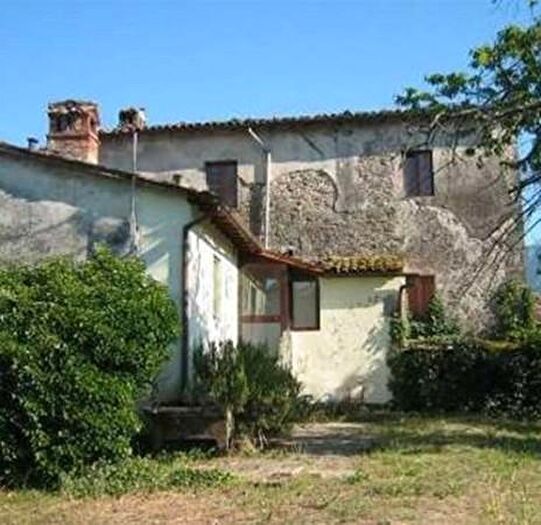 Casa con 6 locali in vendita in Mologno, Barga