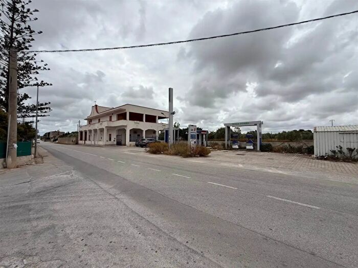 Casa con 18 locali in vendita in Contrada Torrelunga Puleo, Marsala