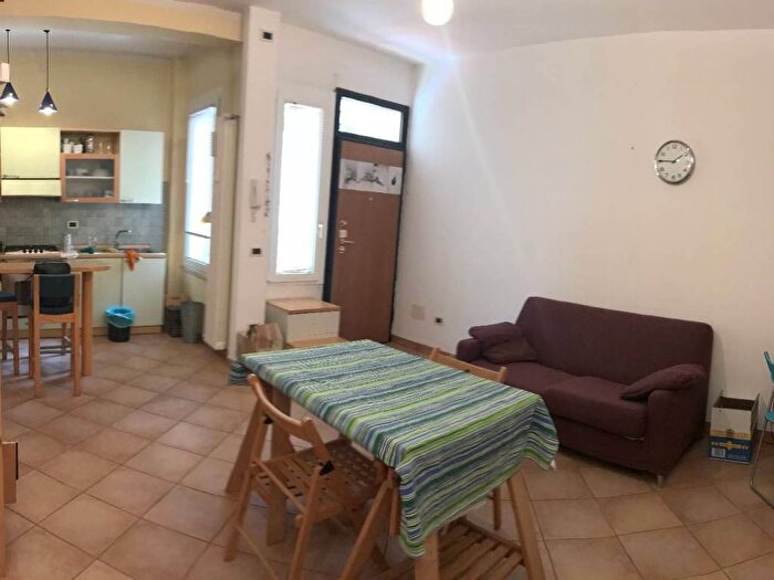 Appartamento trilocale in affitto in Vicolo Mozzo Ocaballetta, Centro Storico, Ferrara